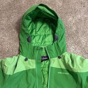 Patagonia Two-Tone Green women’s Primaloft Hooded Jacket